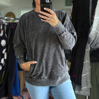 Mineral Washed Crew with Pockets