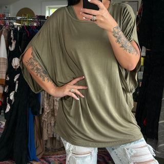 MM Batwing Sleeve Top