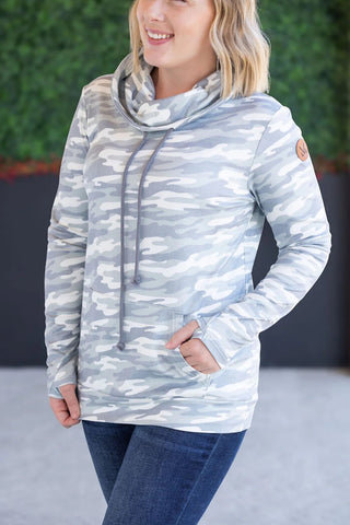 Soft Funnel Neck Camo
