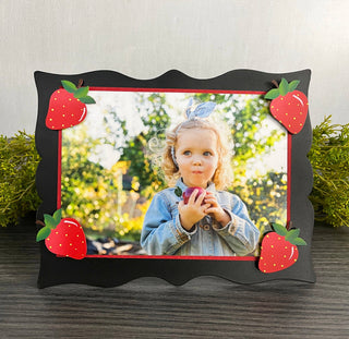 Strawberry Magnets S/4, Cute Summer Decor