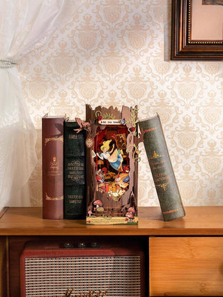 Fall into Wonder DIY BooK&Nook