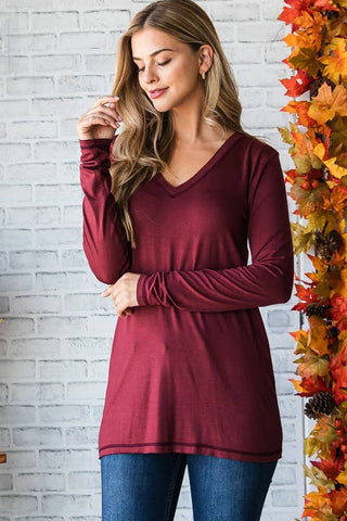 V NECK SOLID TOP WITH STITCH