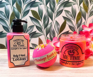 Flamingo Beach Round Bath Bomb