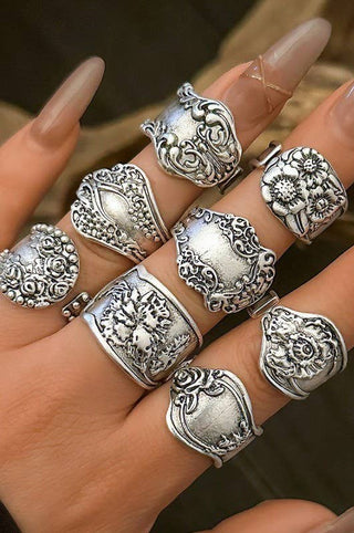 VINTAGE BOHO FLORAL STATEMENT RINGS