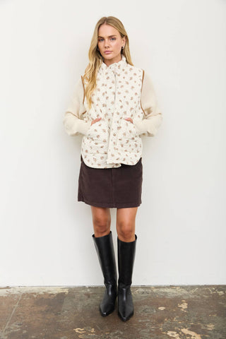 FLORAL QUILTED ZIP-FRONT MOCK NECK VEST