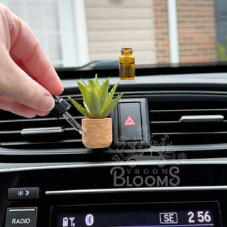 Spike Leaf Vent Clip Car Air Freshener (Reusable)