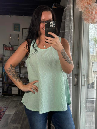 Textured Sleeveless Tank Blouse