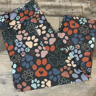 Paw Print Capri