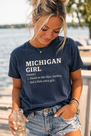 T-Shirt: Michigan Girl