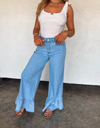 Romance Eyelet Bodysui