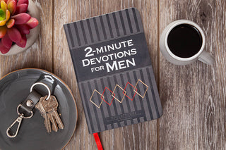 2-Minute Devotions for Men (Devotional)