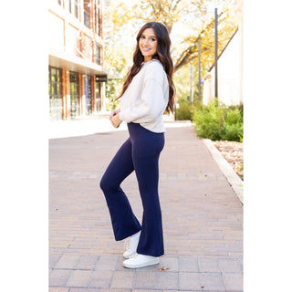 The Mila - NAVY Bootcut Leggings with Pockets