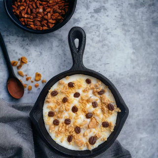 8 oz Coffee Cake Iron Skillet Candle