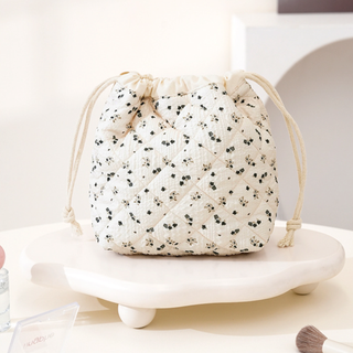 Patterned Quilted Drawstring Cosmetic Bag