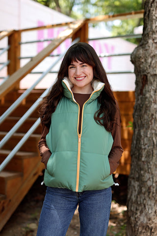 Puffer Vest – Reversible Quilted Puffer Vest- Olive/Cream